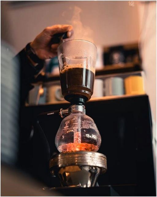 三顿半咖啡：中高档咖啡馆，品味与享受的完美结合