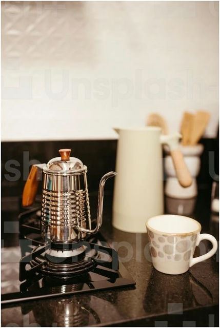 打造理想咖啡馆：创新经营模式，吸引顾客，提供卓越体验