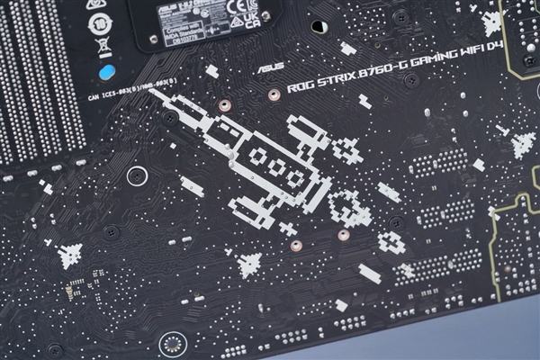 银白装甲!华硕ROG STRIX B760-G GAMING WIFI D4小吹雪主板图赏