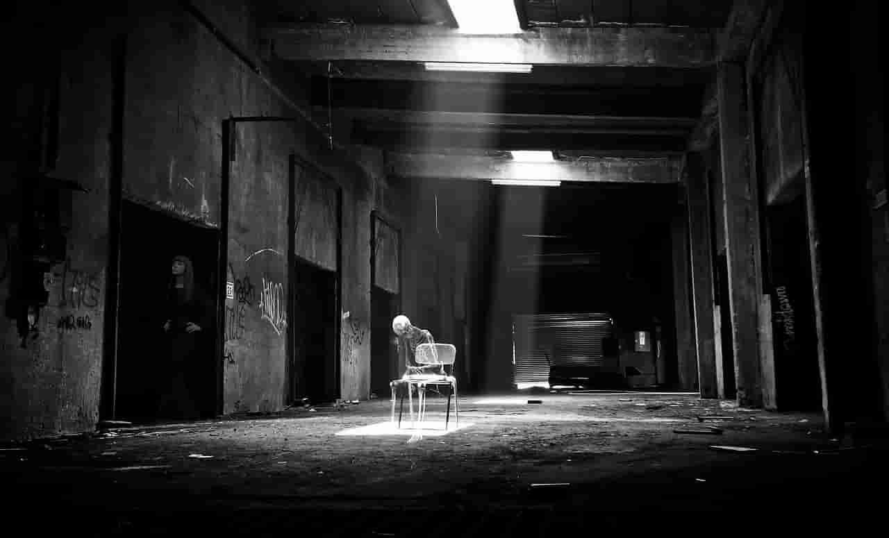 年轻演员的生命悲剧,21岁演员排练时突发疾病送医后身亡 年轻演员的生命悲剧,21岁演员排练时突发疾病送医后身亡