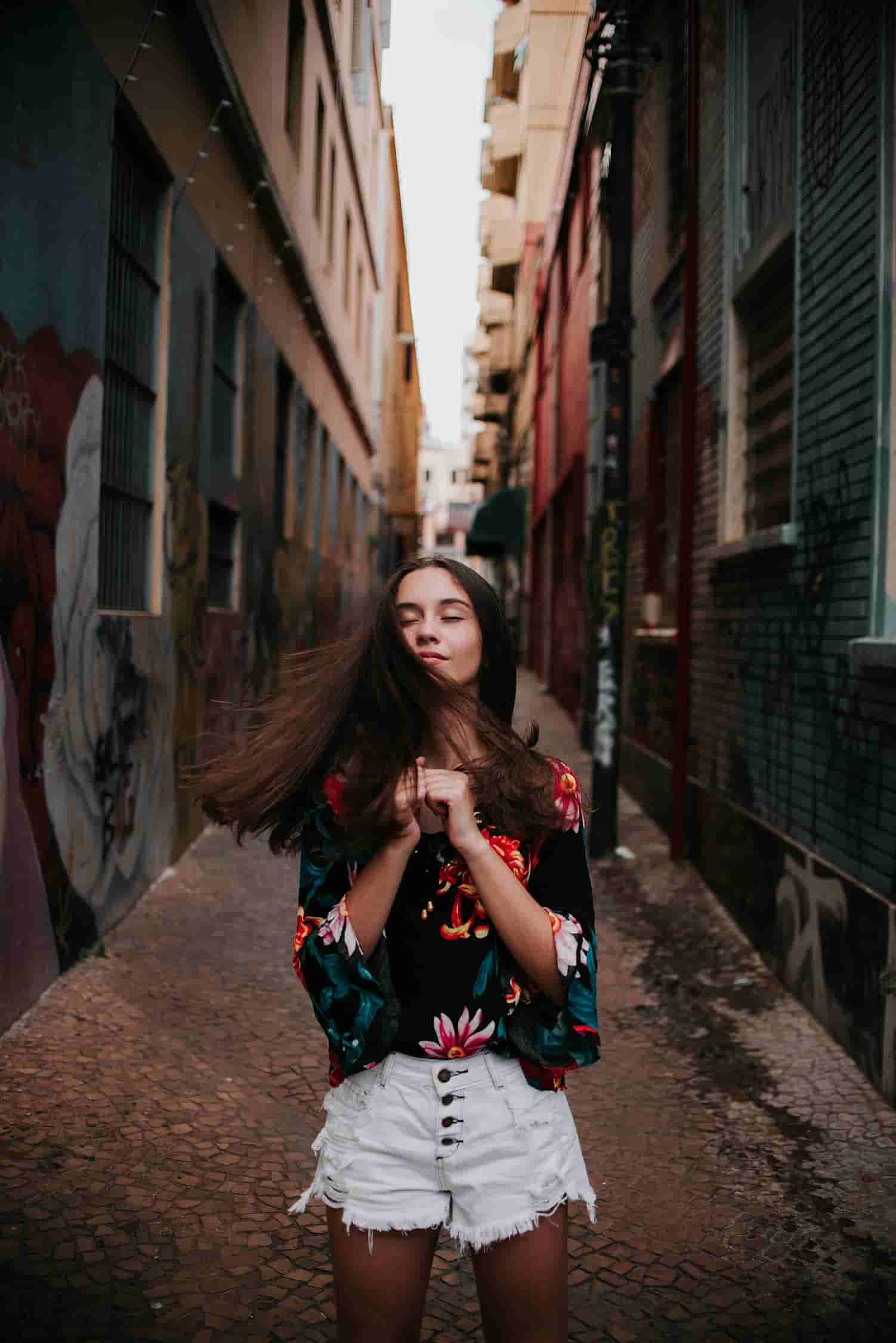 服装模特改行当陪诊师,月入过万,跨界转型的新机遇与挑战 服装模特改行当陪诊师,月入过万,跨界转型的新机遇与挑战