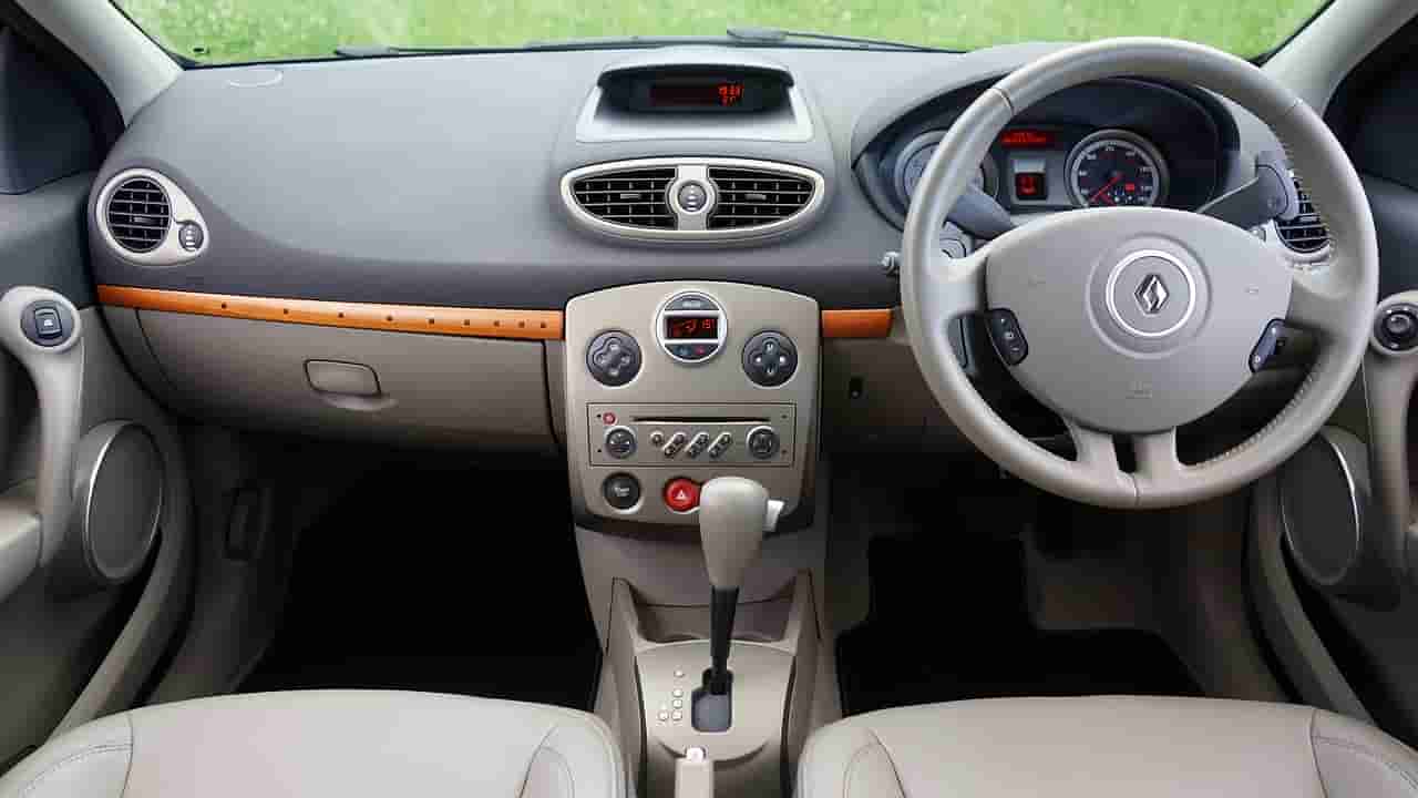 特斯拉Robotaxi谍照浮出水面,无人驾驶的新时代即将来临? 特斯拉Robotaxi谍照浮出水面,无人驾驶的新时代即将来临?