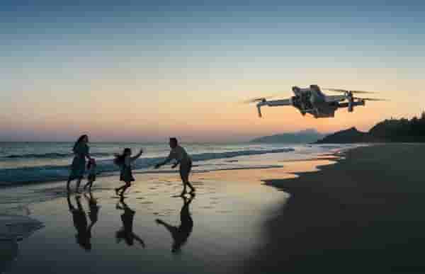 2689元真便宜!大疆发布全新航拍无人机Mini 3:248克能飞38分钟