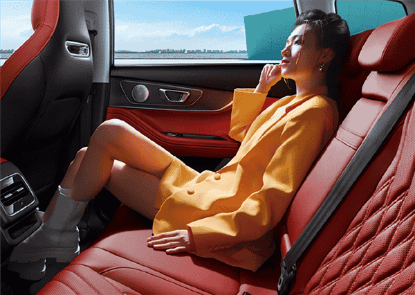 9.99万起 新款奇瑞瑞虎7 PLUS上市:全系鲲鹏1.6T发动机