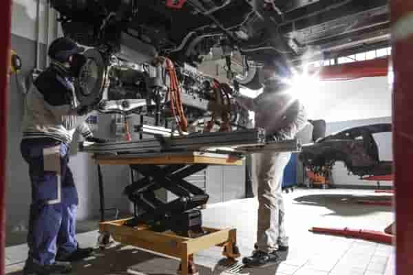 玛莎拉蒂首款纯电车发布:后置双独立电机、2.7秒破百