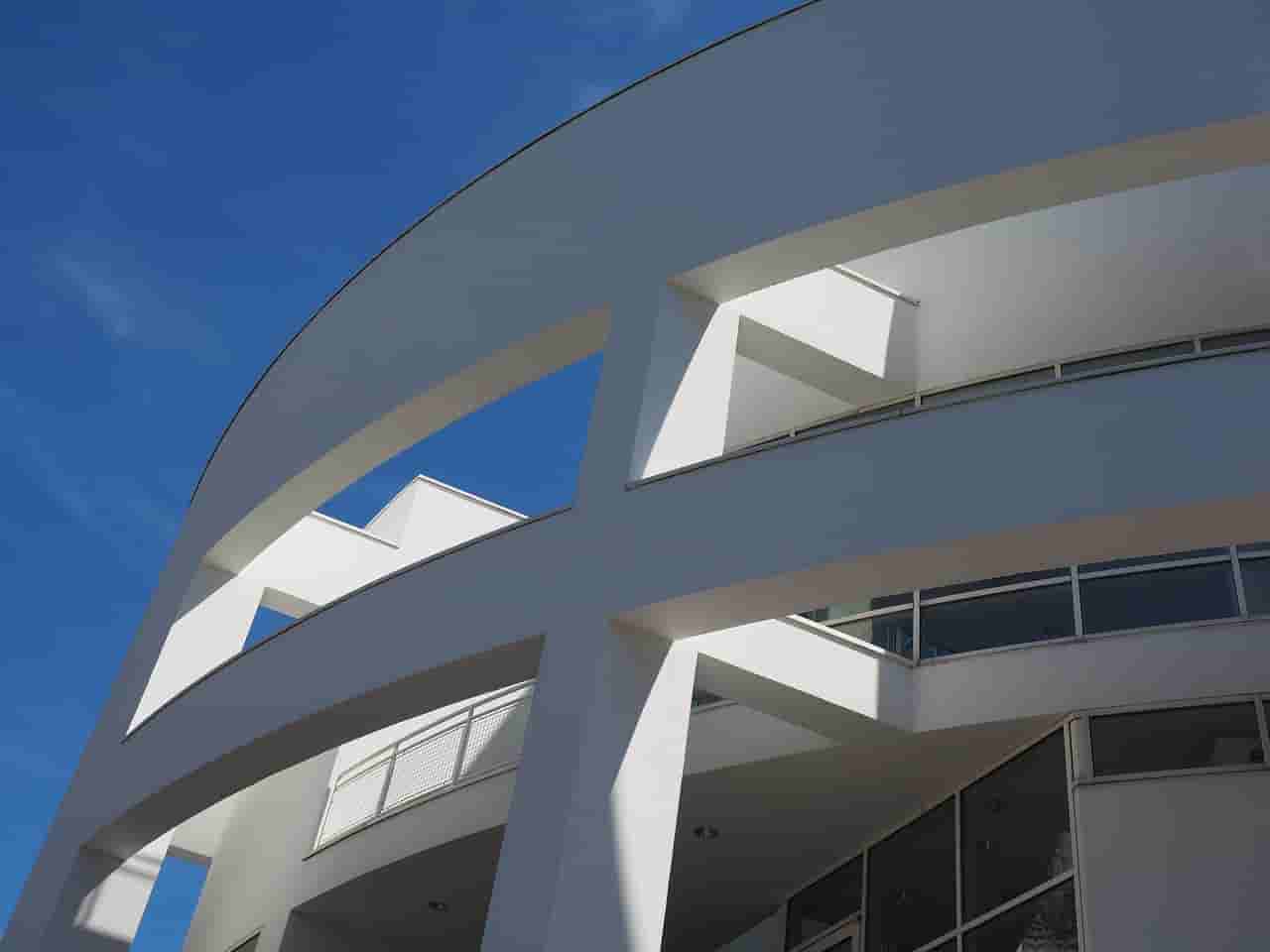 中国杰出建筑师刘家琨荣获普利兹克建筑奖