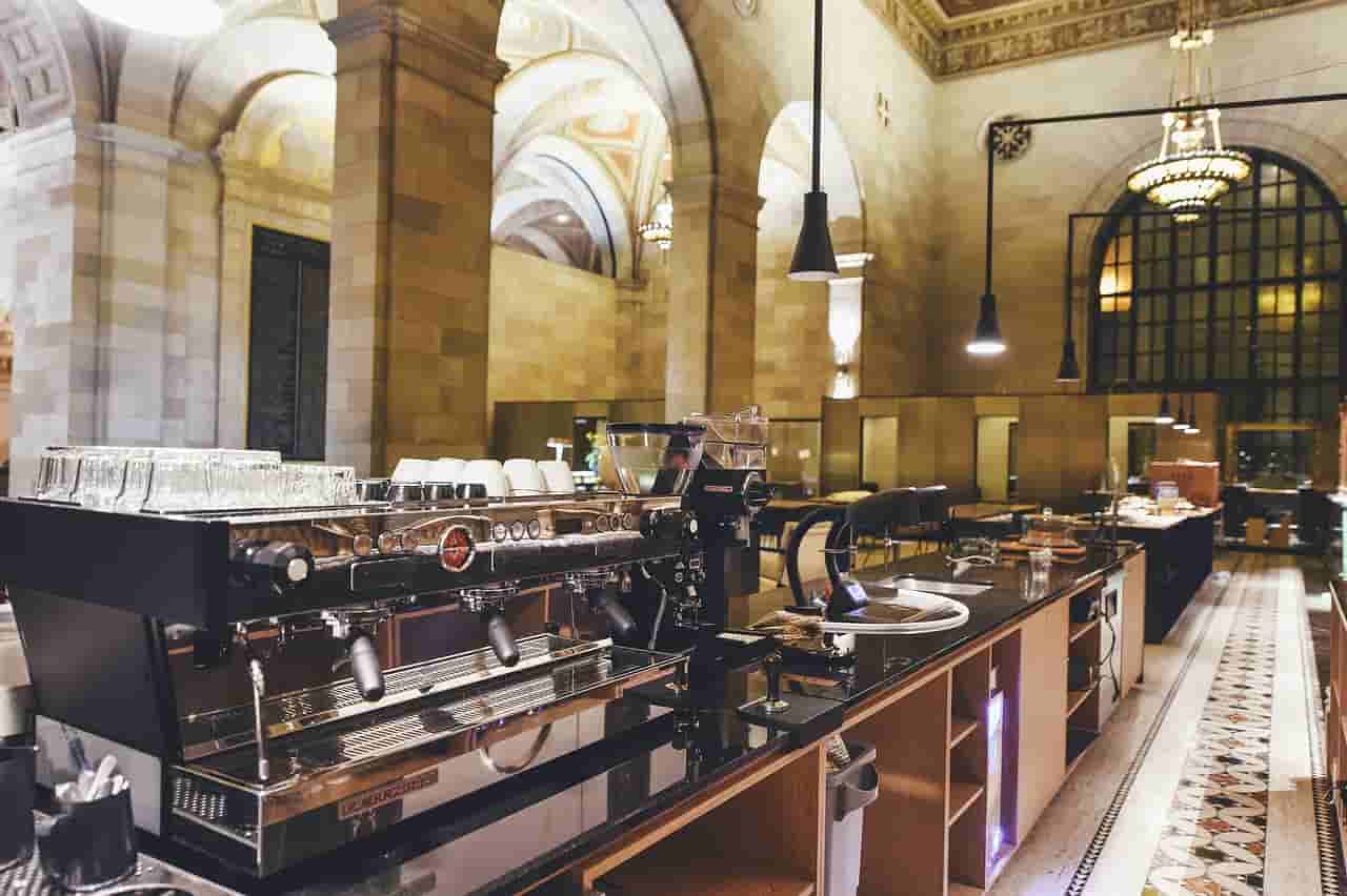 高端餐厅关店潮来袭，背后的原因与应对策略