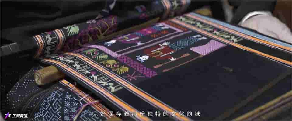 1656917602132549.jpg 图二:每一幅黎锦都是一个故事.jpg