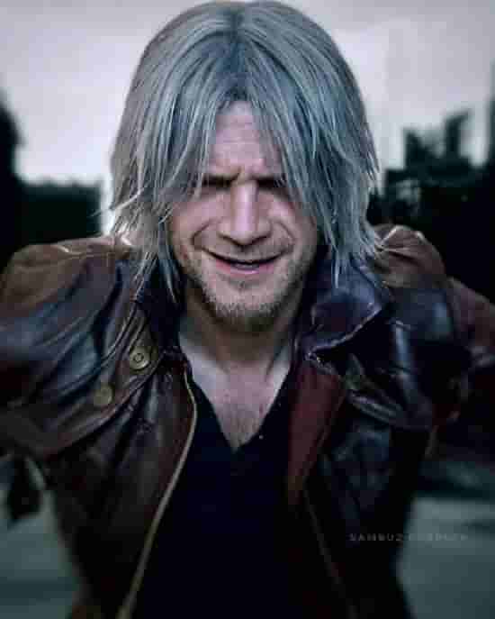 生化危机里昂再现！叔圈COSER小哥哥的神还原作品