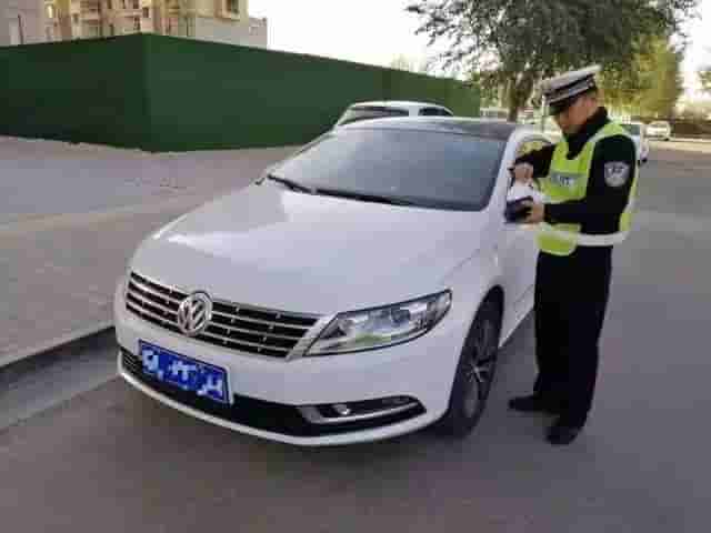 驾照行驶证别乱放！交警提醒：安全保管，避免麻烦上身！