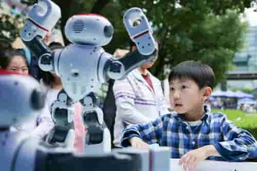 科技嘉年华绘画