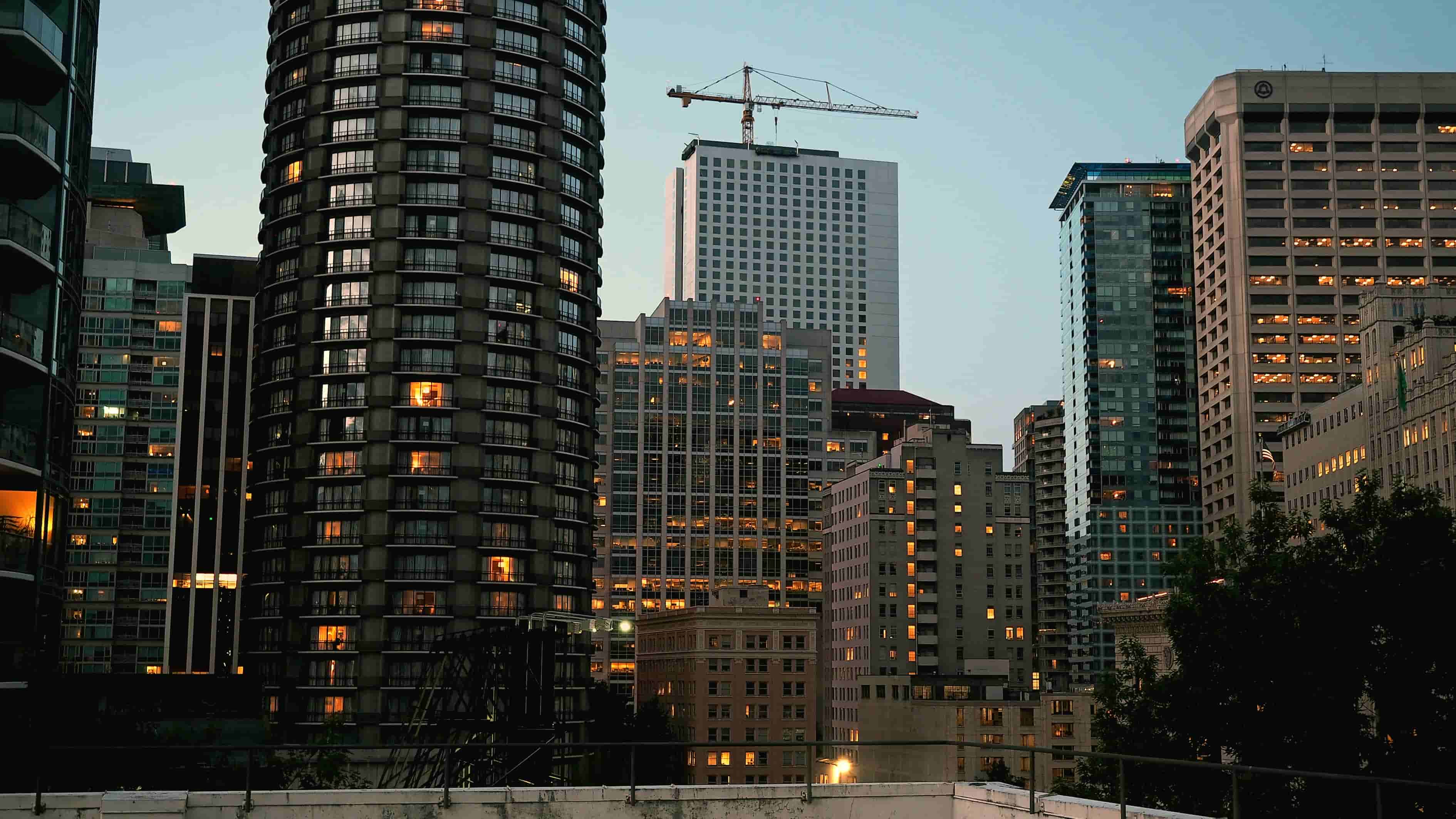 胖东来投资70亿开启梦之城，零售巨头的全新探索与挑战