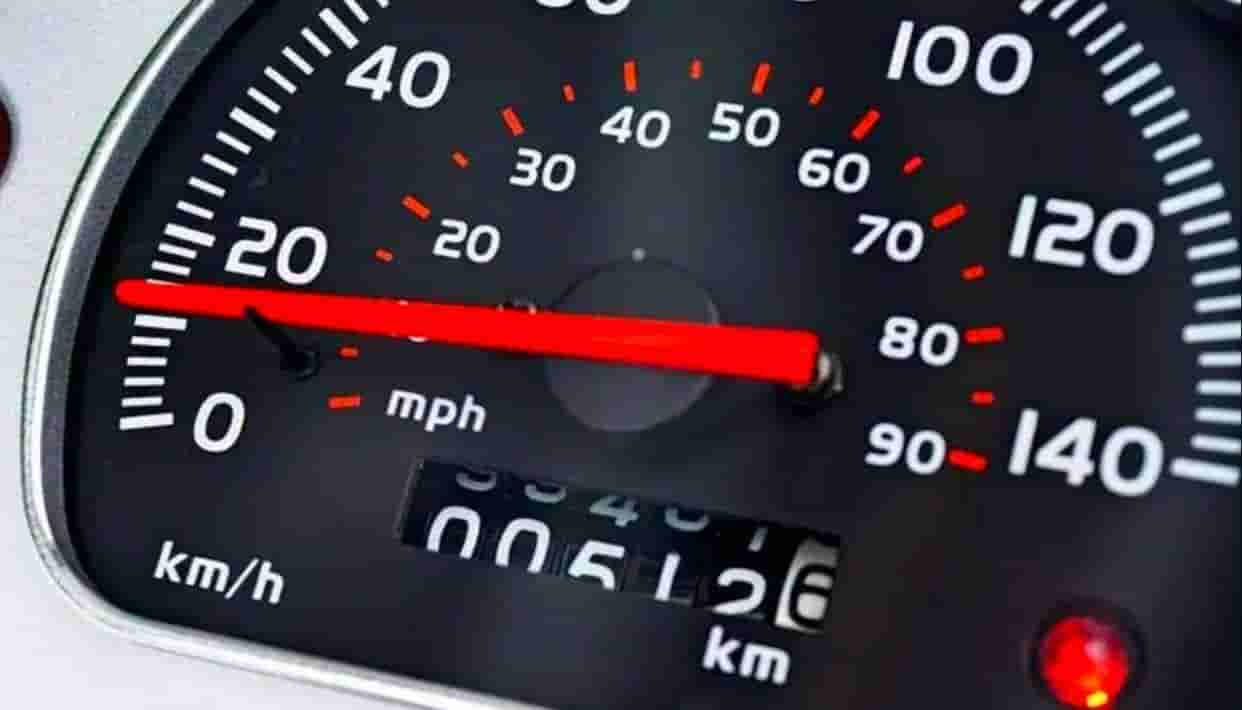 二手车里程表“缩水”？揭秘调表背后的真相与鉴别技巧