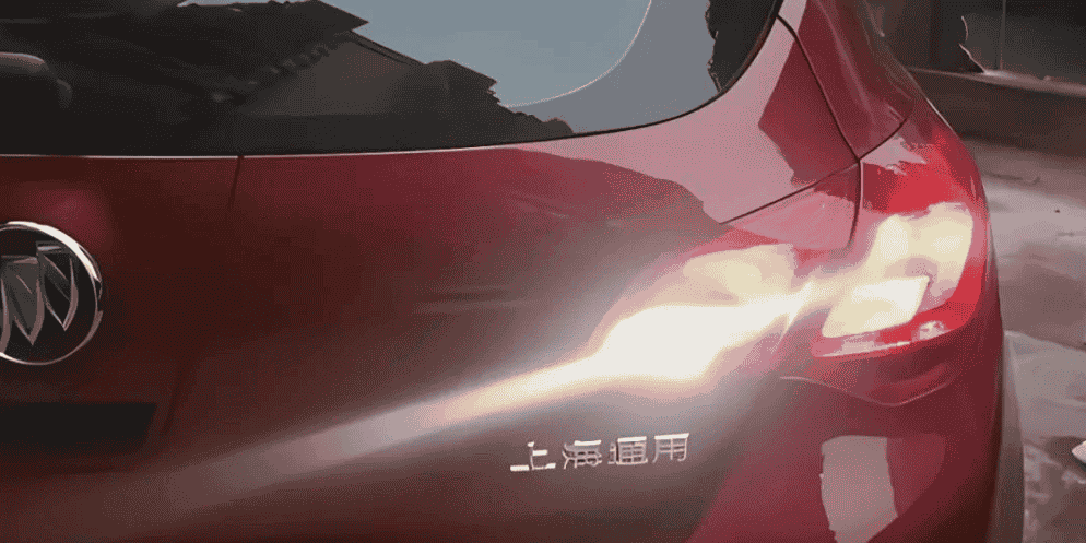 倒车高手的秘籍:精湛技艺背后的驾驶智慧与沉稳心态