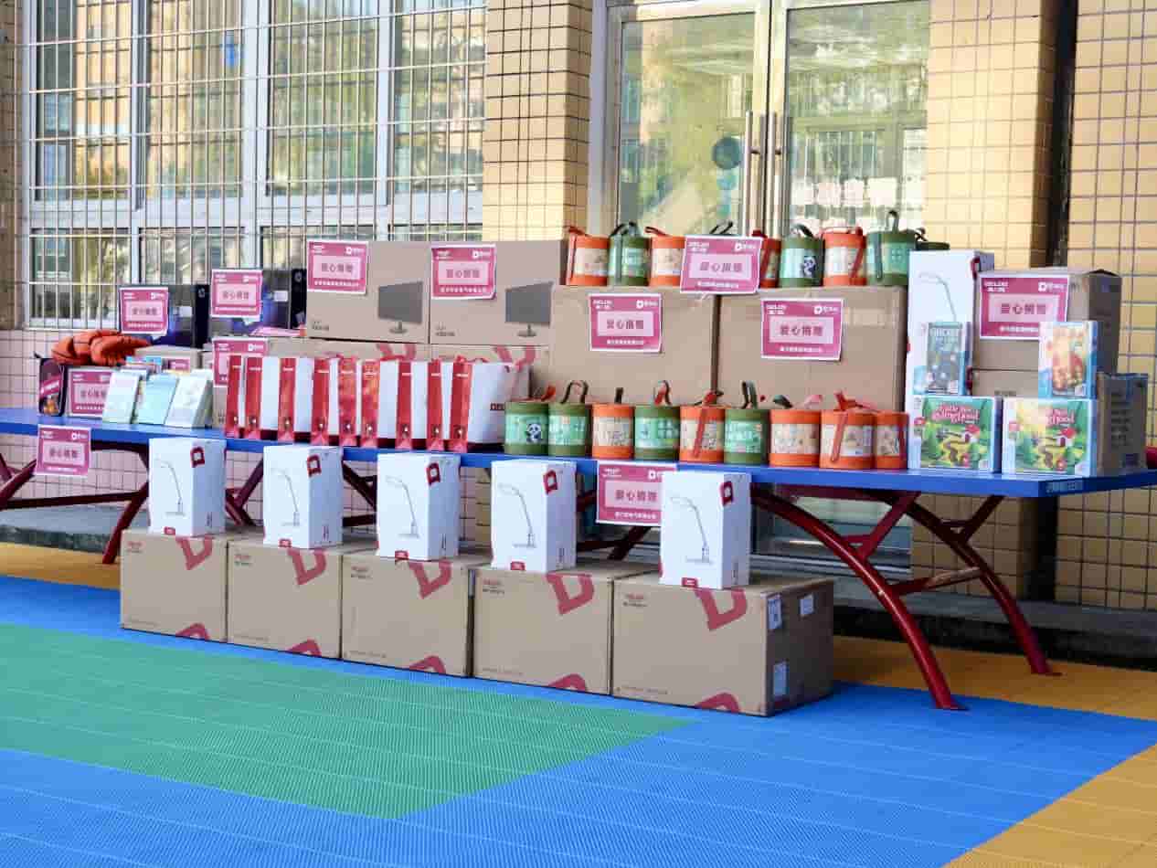 德力西捐赠的爱心物资