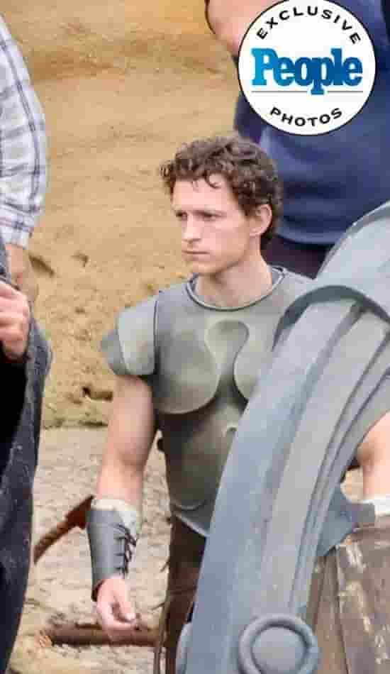 汤姆·赫兰德新片造型曝光！诺兰《奥德赛》众星云集引期待