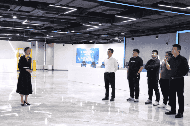 鲲鹏美团强强联手，共享充电宝行业步入生态共建新时代！