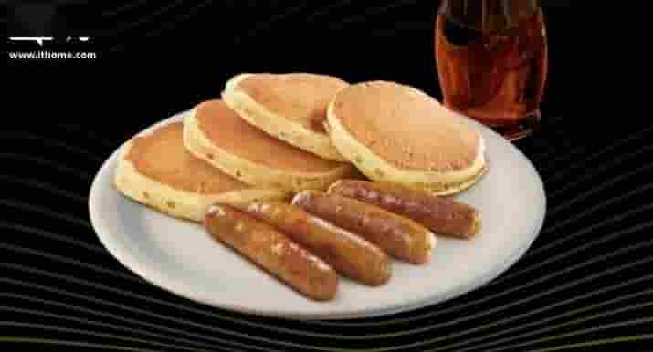 英伟达CEO同款早餐来袭！Denny's餐厅推出“英伟达字节早餐”仅售4.93美元起