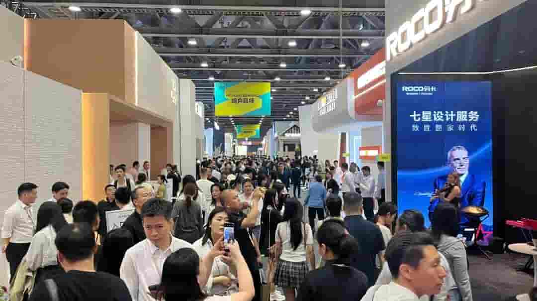 广州定制家居展火爆启幕！轻高定趋势引领行业新风尚