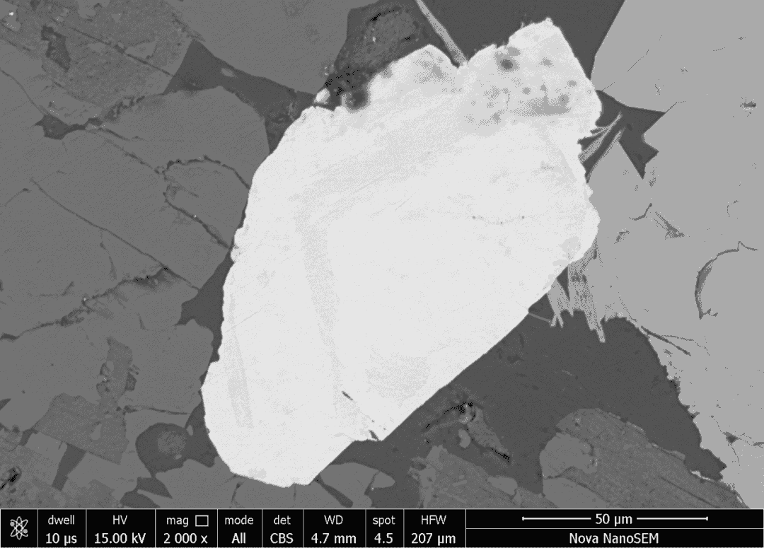 我国科研团队新发现:自然界中的“菱硼硅镧矿”正式获批命名