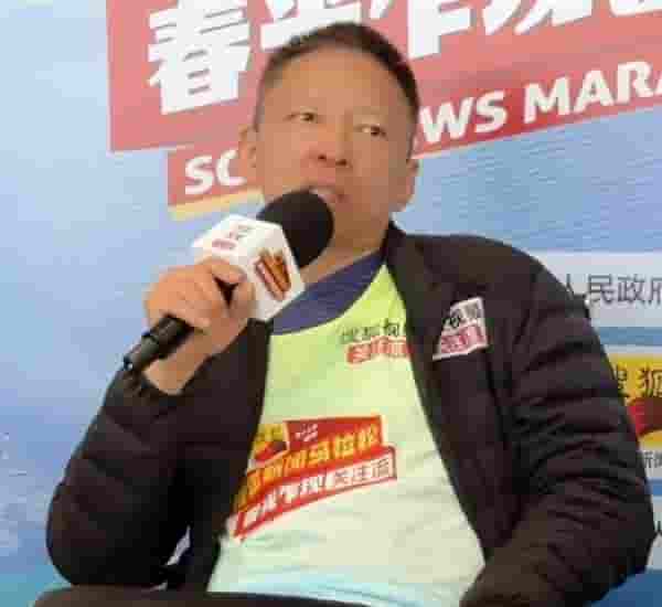 张朝阳分享养生秘诀：一天两餐加运动，自称比实际年龄年轻20岁