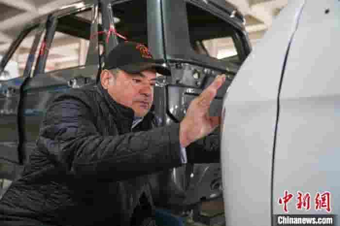 河北任丘摩托车产业吸引海外客商，洽