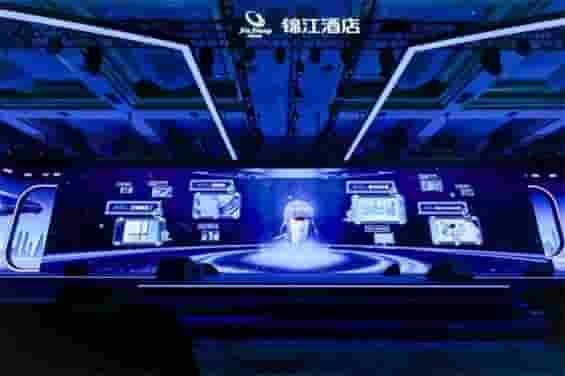 锦江集团酒店智能化升级，云迹科技机器人助力提升服务体验