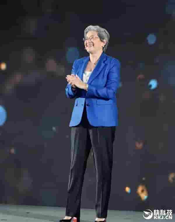 RX 9070 XT销量火爆！苏姿丰：首周销量超上代十倍，成AMD最成功显卡