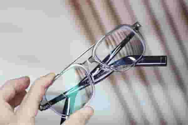 米家智能音频眼镜2图赏:27.6g轻盈设计,录音全能新体验!