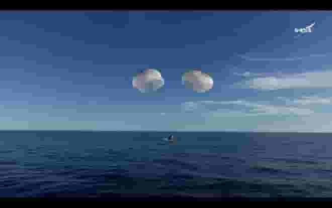 NASA回应：太空滞留宇航员仅领常规薪资，无加班补偿