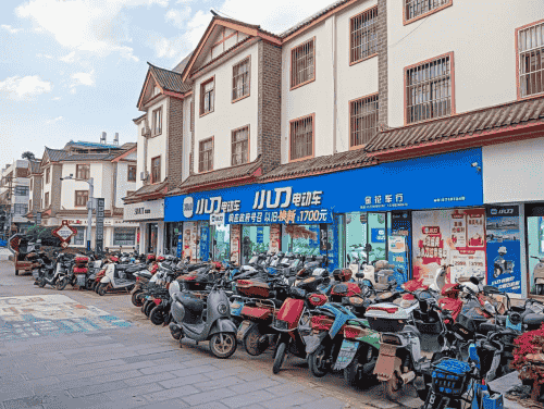 小刀电动车以旧换新市场赢好评，卓越