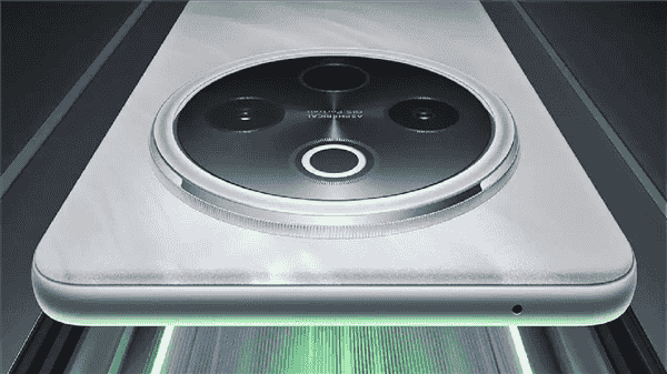 iQOO Z10系列超薄机身配超大电池,印度首发引期待!