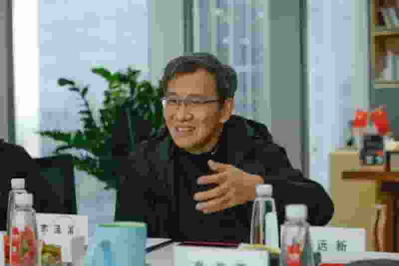 “大疆教父”李泽湘考察乐其创新SmallRig  ——产学研联动助推技术生态与影像场景产业融合