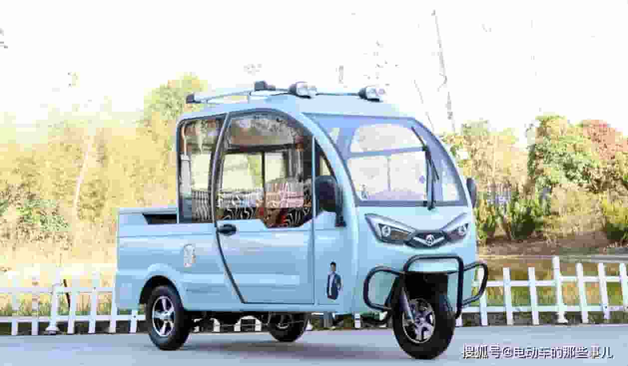老年人选购电动三轮车，实用安全是关键，这些要点你get了吗？