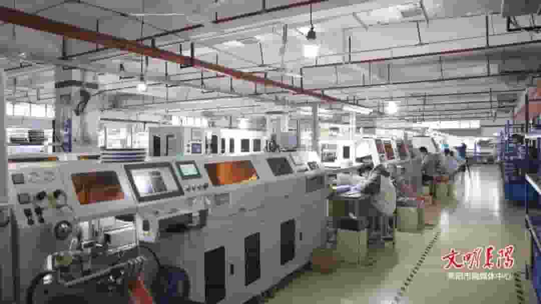 亚湘科技新春忙生产，年产值破亿展宏图