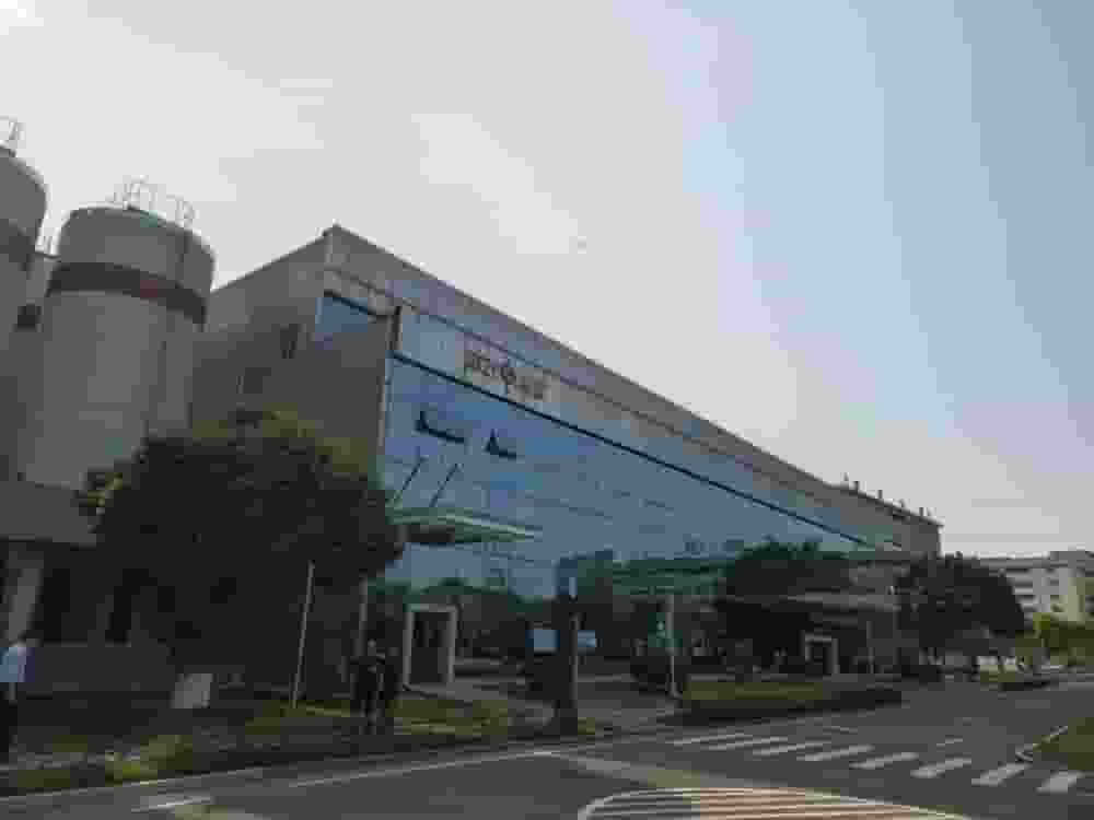 重庆啤酒财报揭晓：营收微降，未达目标，高端销量占比却提升？