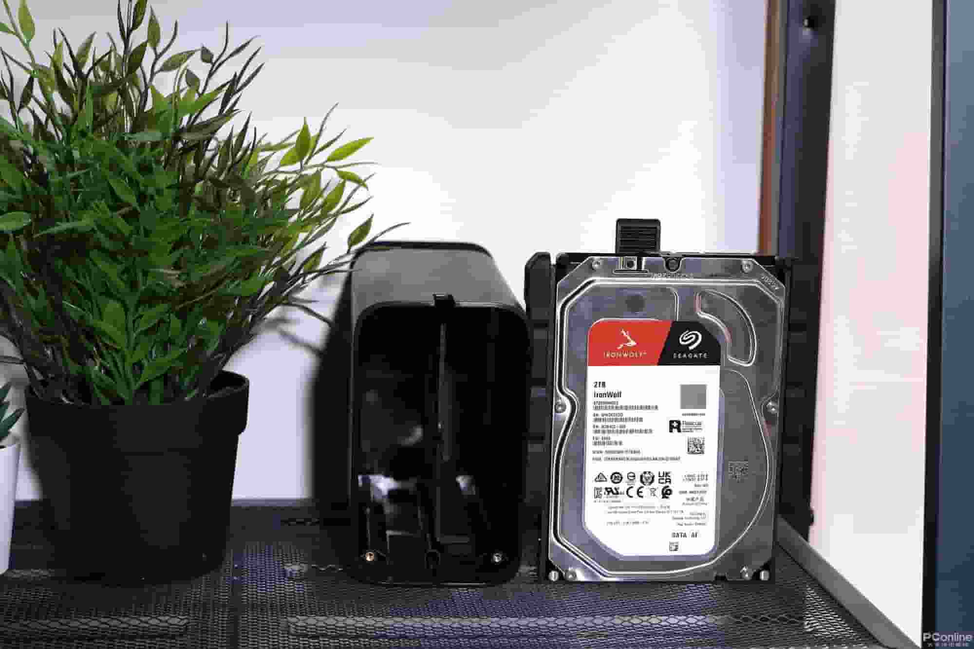 NAS与网盘大比拼：哪个才是你的数据存储优选？