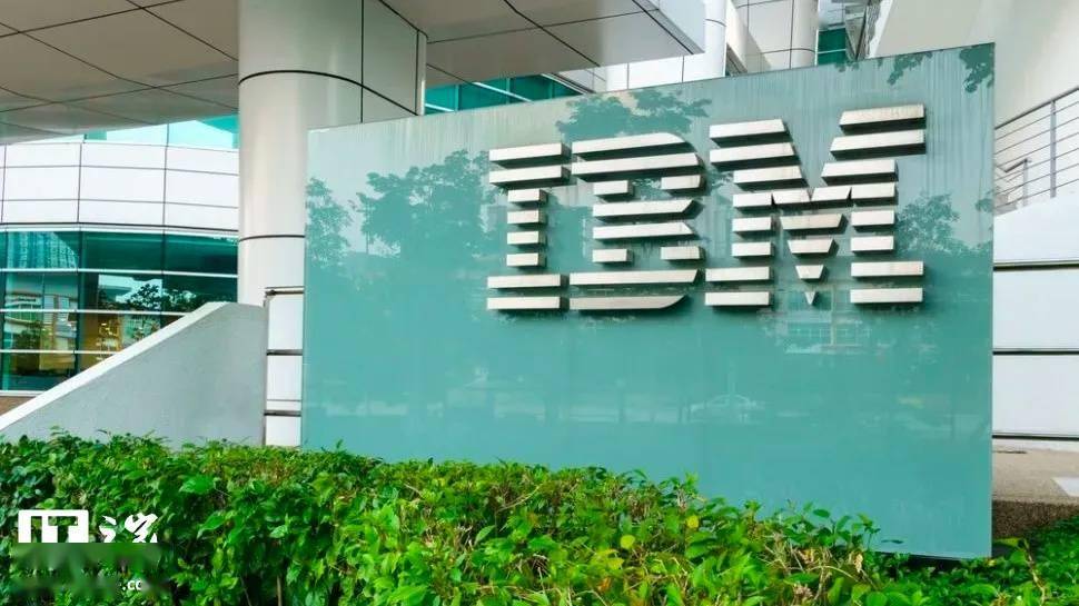 IBM重返办公室政策引争议，老员工成“隐形裁员”对象？