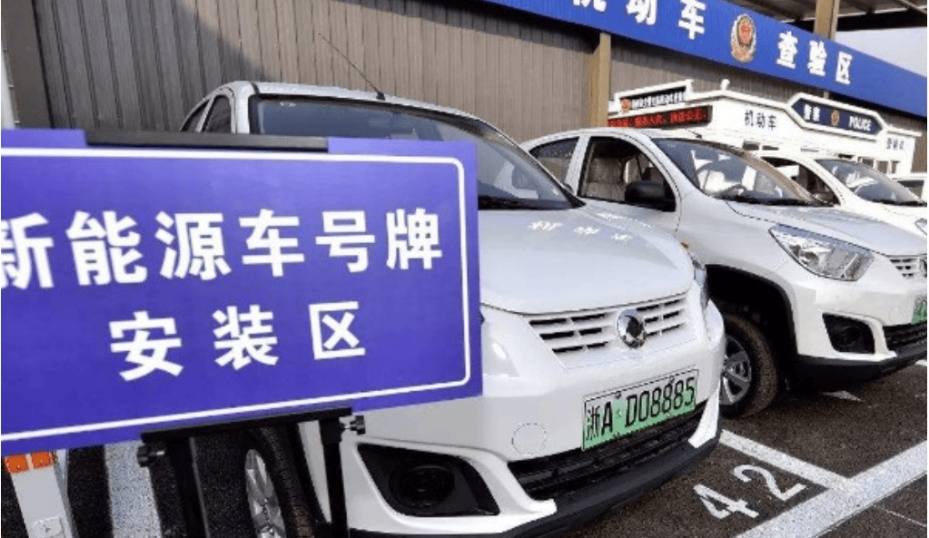 新能源浪潮下，油车何以面临最佳发动机与最差销量的悖论？