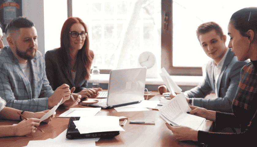 网络传媒怎样体现对社会经济发展的贡献和价值