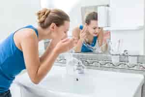 皮肤不吸收<a href=https://www.kengniao.com/mr/ff/ target=_blank class=infotextkey>护肤</a>品怎么办 皮肤不吸收<a href=https://www.kengniao.com/mr/ff/ target=_blank class=infotextkey>护肤</a>品怎么办