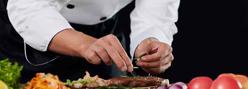 深圳网站制作：餐饮企业如何通过网站打造线上品牌