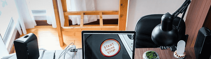 做外贸网站建设应该选择何种语言呢？