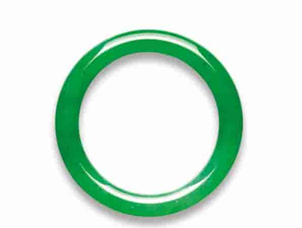 佳士得成交的翡翠手镯赏析