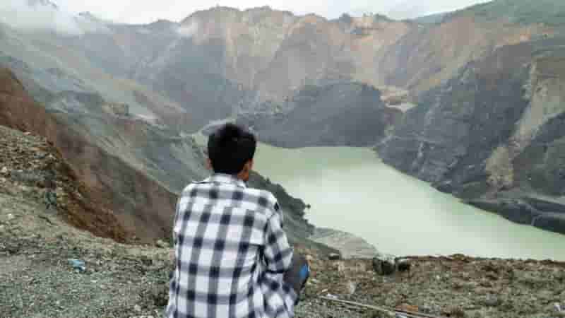 缅甸玉矿的翡翠血泪： BBC记者走访塌方特大事故现场