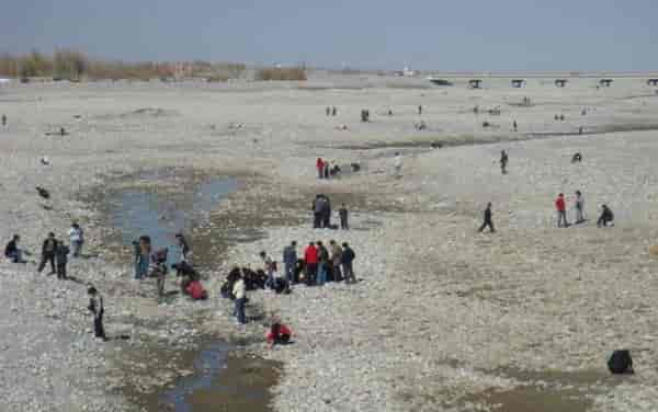 玉石行业为什么至今没有出现一个著名的品牌？