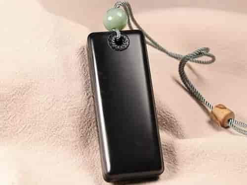 和田墨玉竟然排在羊脂玉之前，这是为