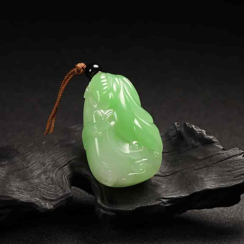 被人佩戴过的玉石到底还能不能戴了？