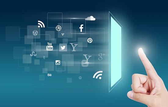 为什么用户需要选择定制的<a href=https://www.kengniao.com/e/search/result/?searchid=51 target=_blank class=infotextkey>网站</a> 定制型<a href=https://www.kengniao.com/e/search/result/?searchid=51 target=_blank class=infotextkey>网站</a>的优势何在