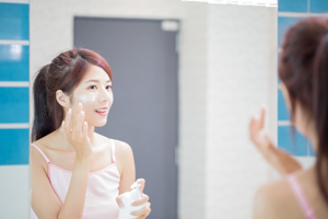 脸颊长斑什么原因 脸颊长斑什么原因